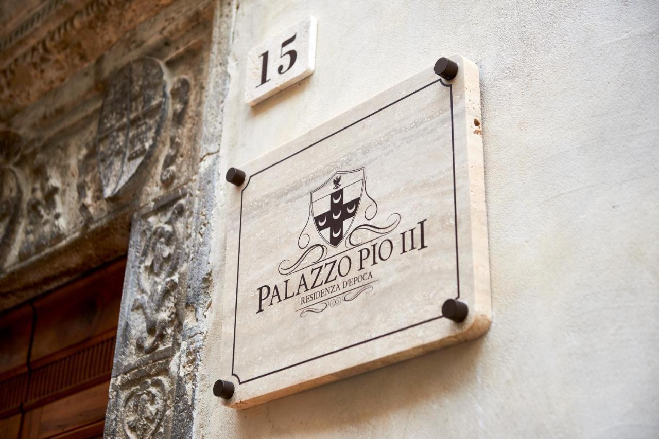 Bed and Breakfast Palazzo Pio III - Residenza D'Epoca à Sarteano Extérieur photo