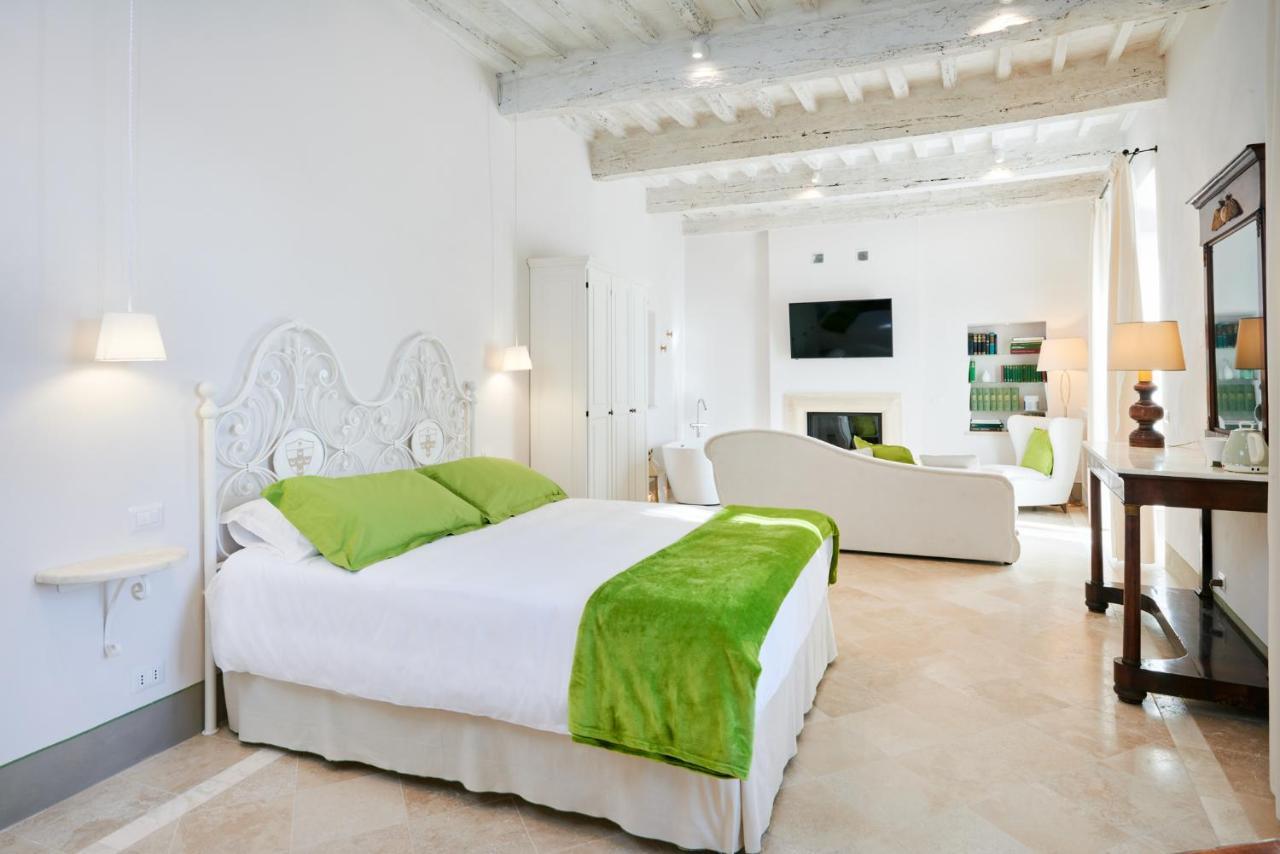 Bed and Breakfast Palazzo Pio III - Residenza D'Epoca à Sarteano Extérieur photo