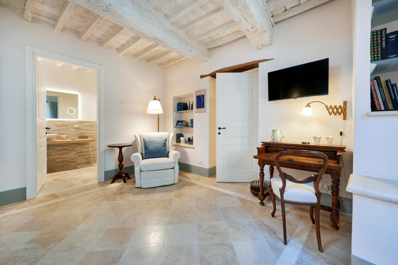 Bed and Breakfast Palazzo Pio III - Residenza D'Epoca à Sarteano Extérieur photo